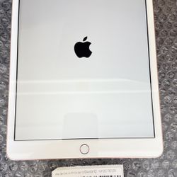 iPad 8th Gen 32GB WiFi Silver – Excellent Condition
