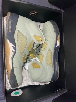 AIR JORDAN 5 RETRO