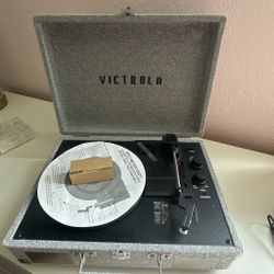 Victrola record player