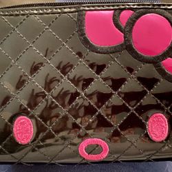 Hello Kitty Loungefly Wallet  Collector. 