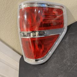 2009 To 2014 FORD F150 TAIL LIGHT RH