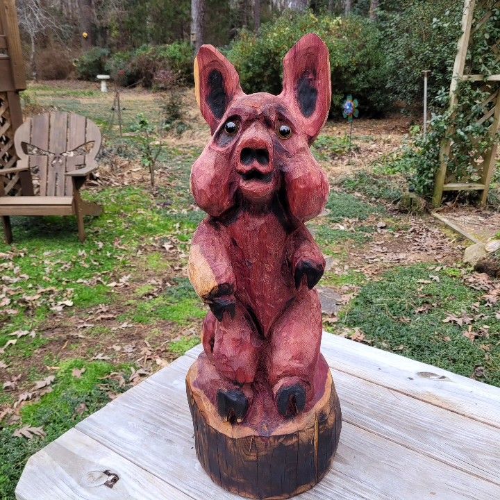 Chainsaw Carved Cedar Pig