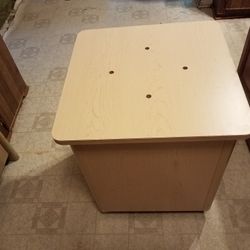 Rolling End Table.  36Hx24x22.