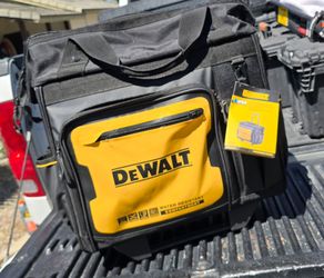 Dewalt Rolling tool bag