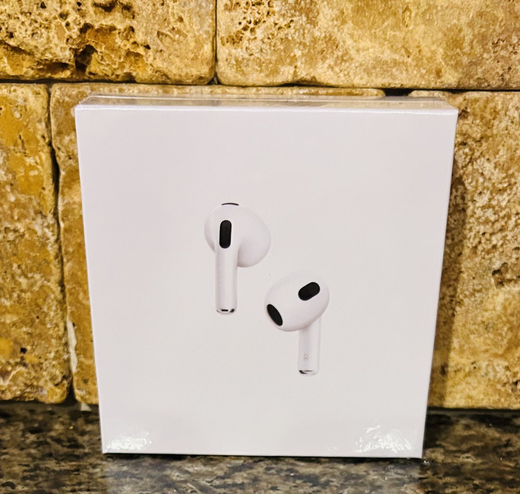 AirPods