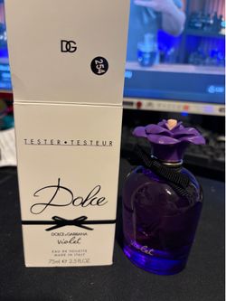 Dolce & Gabbana/Violet