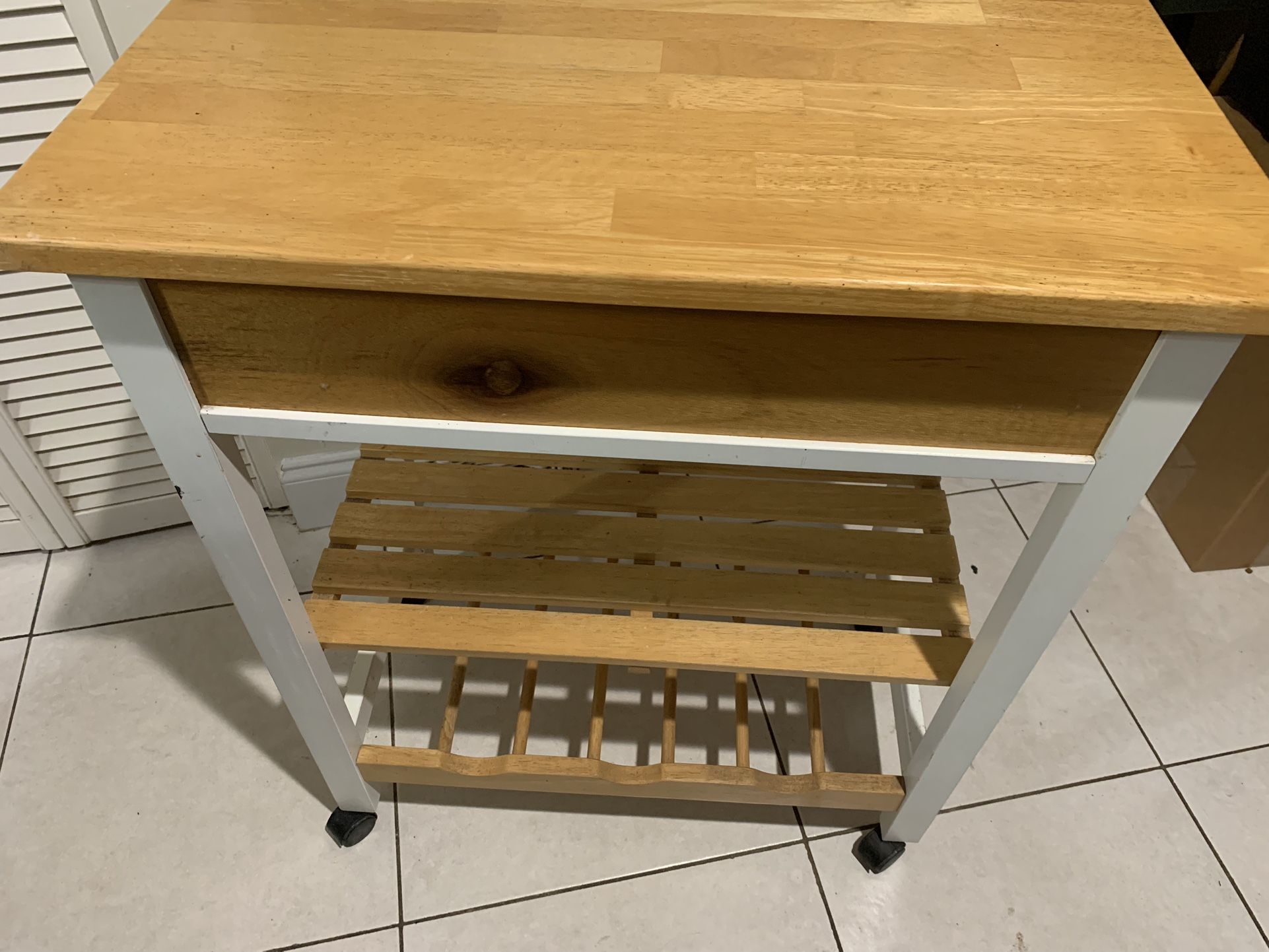 Roll On Table
