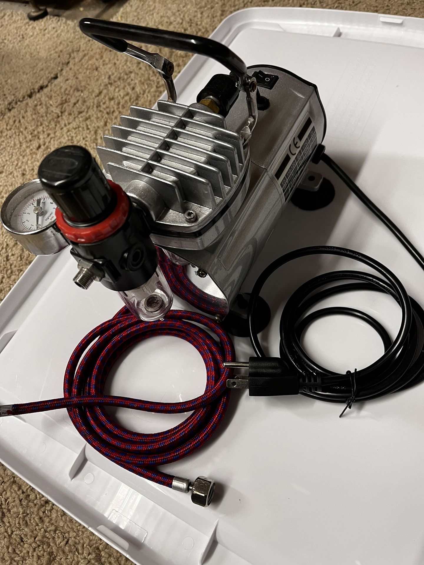 Airbrush Compressor, Hobbyist by CE