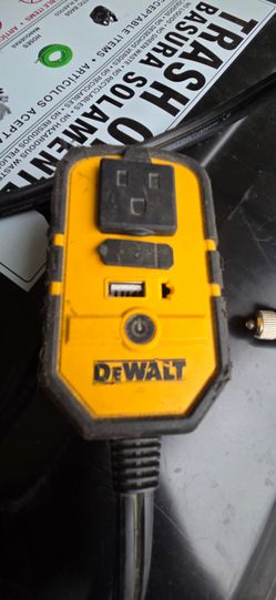 Dewalt 140w inverter