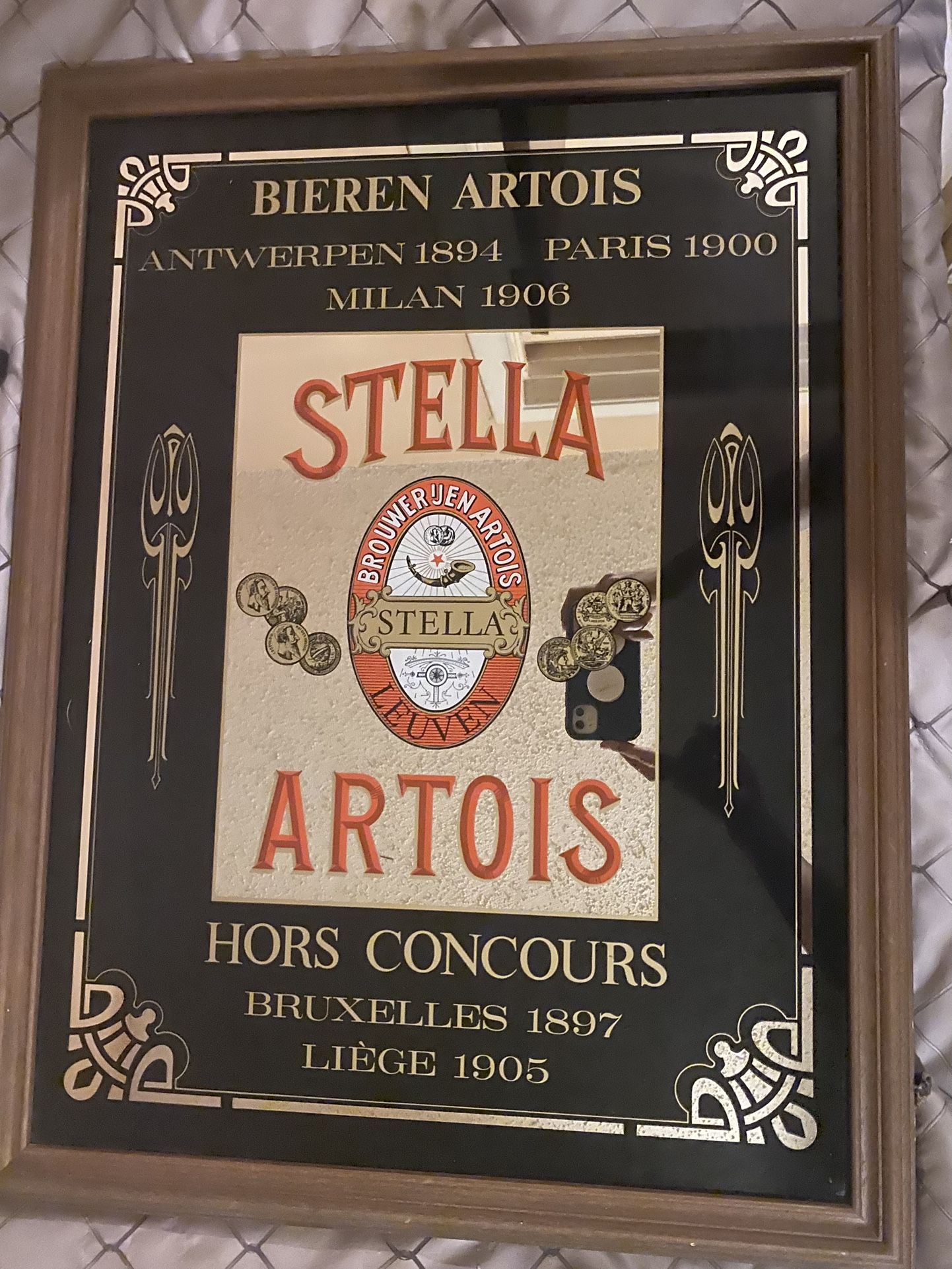 Bar Mirror, Stella Artois