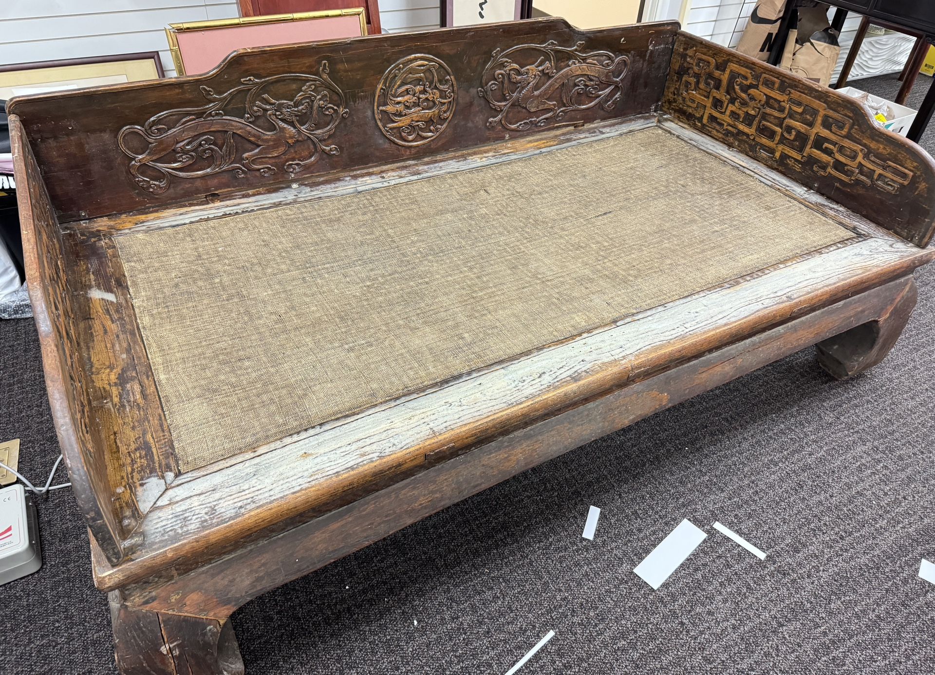Chinese Antique Qing Dynasty Hardwood Carved Dragon Motif Luohan Bed