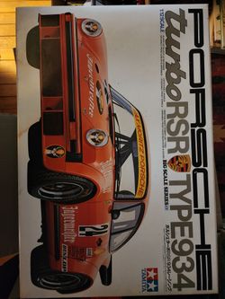 Tamiya 1/12 Scale Porsche Turbo RSR Type 934 model