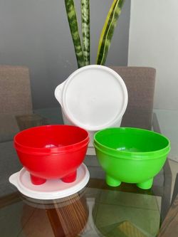 Tupperware MOLCAJETE SAUCE SERVER RED, w/White Seal - 450ml - (3 Legs) Set of 2