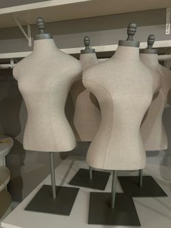 Bust forms