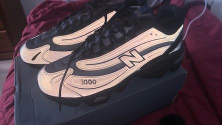 New Balance 1000 Sneakers