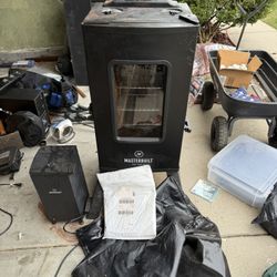Masterbuilt Pro Series electric smoker 