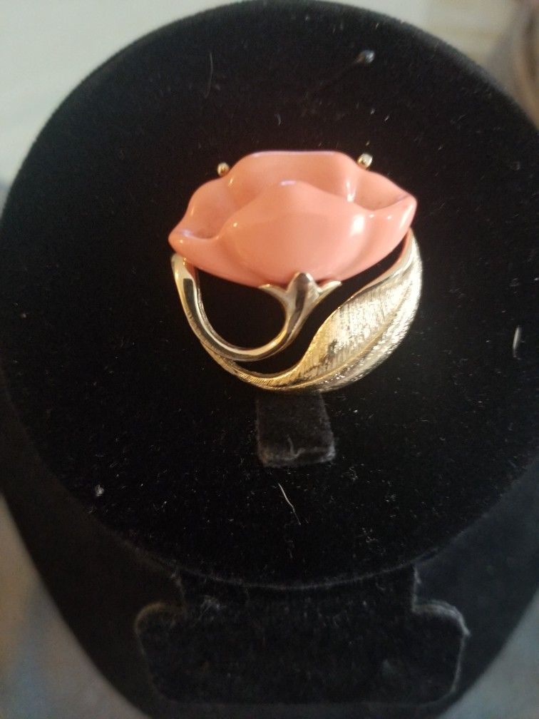 Avon Coral Flower Brooch