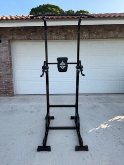 Power Tower Pull-Up and Dip Station