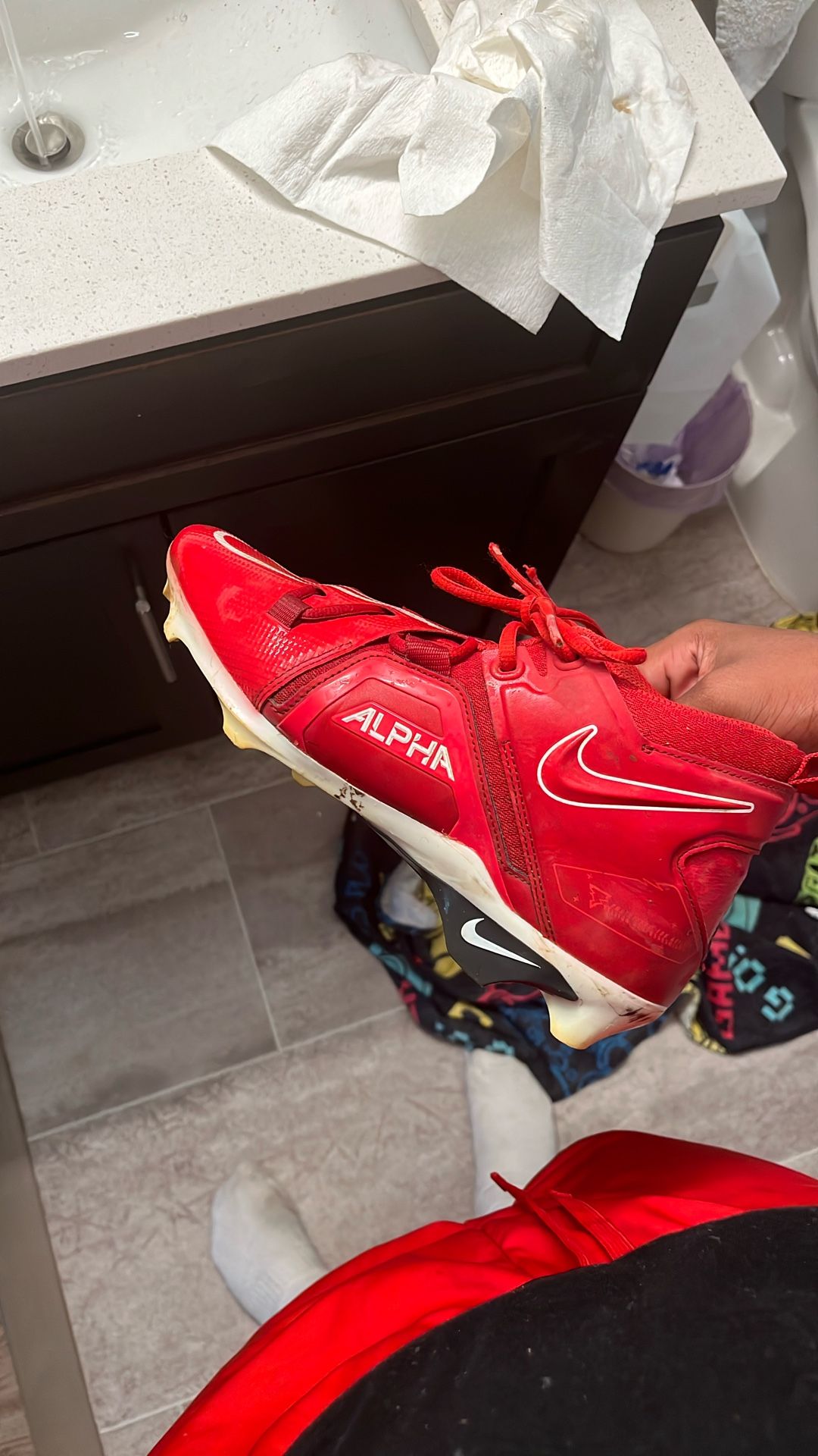 Nike Alpha Menace 3 Pro Football Cleats