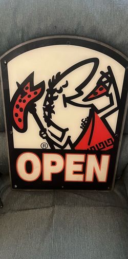 Little Caesars light up open sign