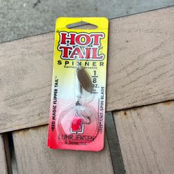 Hot Tail Spinner Fishing Lure