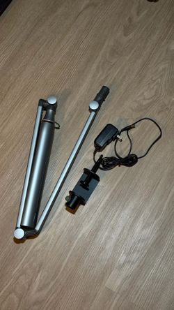 Led desk lamp