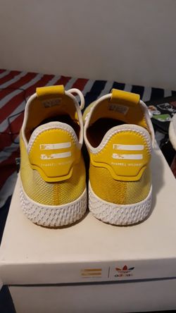 PW Hu Holi Tennis Hu
