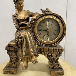 statue clock