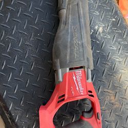 Milwaukee M18 FUEL SAWZALL (Reciprocating Saw) – Tool Only