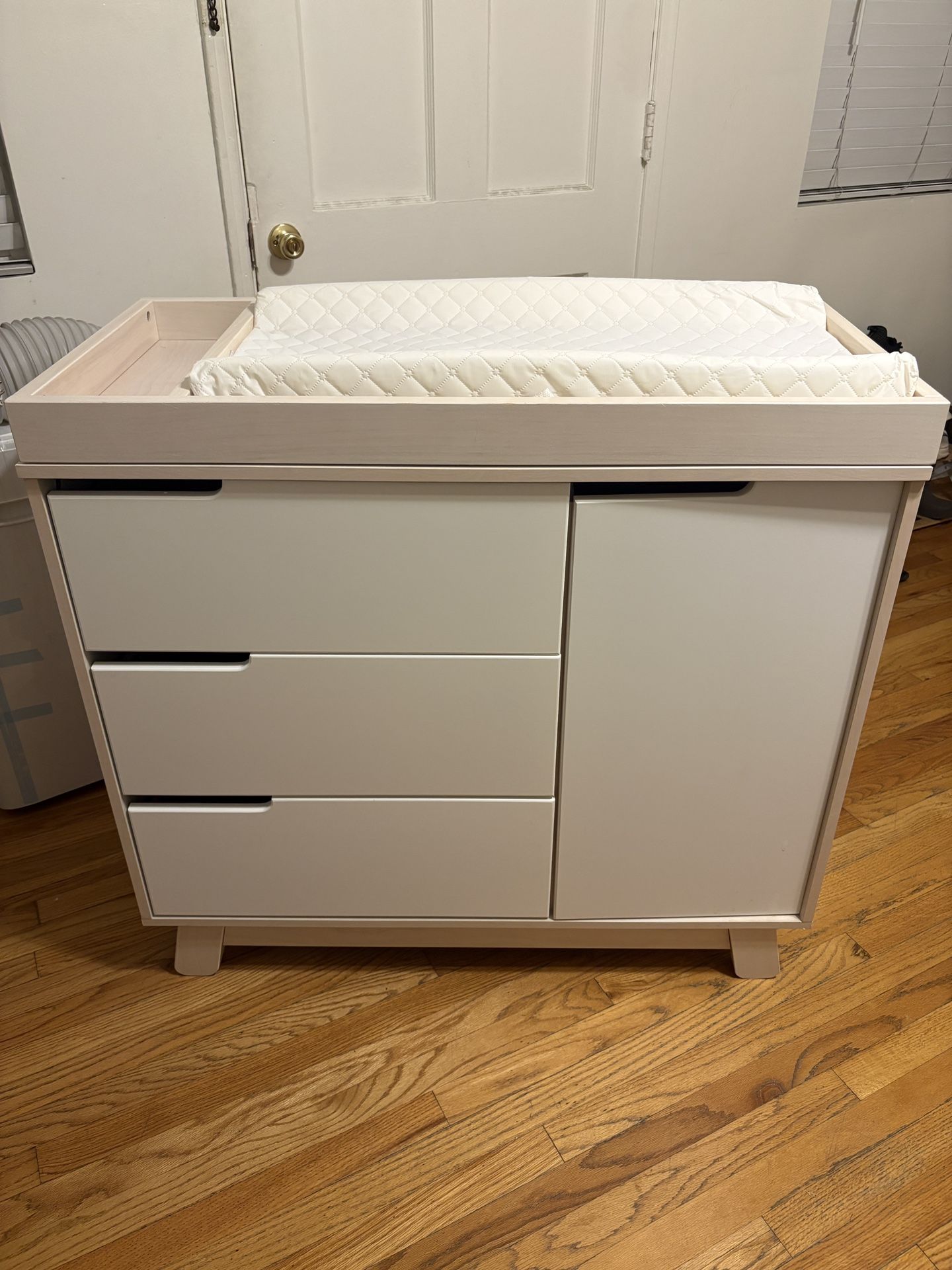 Baby Changing Table Dresser with Drawers & Cabinet – White