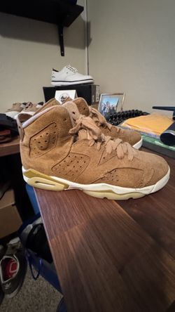 Jordan 6 Golden Harvest 7y