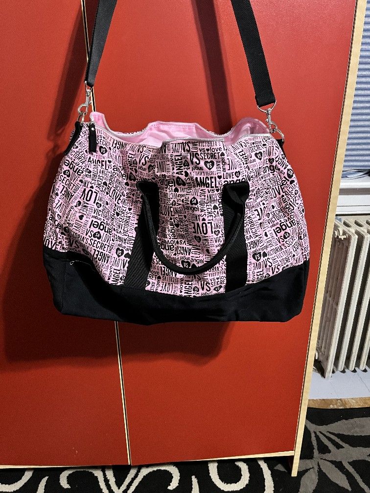 Victoria's Secret Overnight Bag