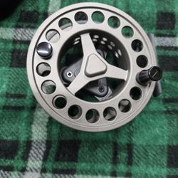 Sage Fly Reel