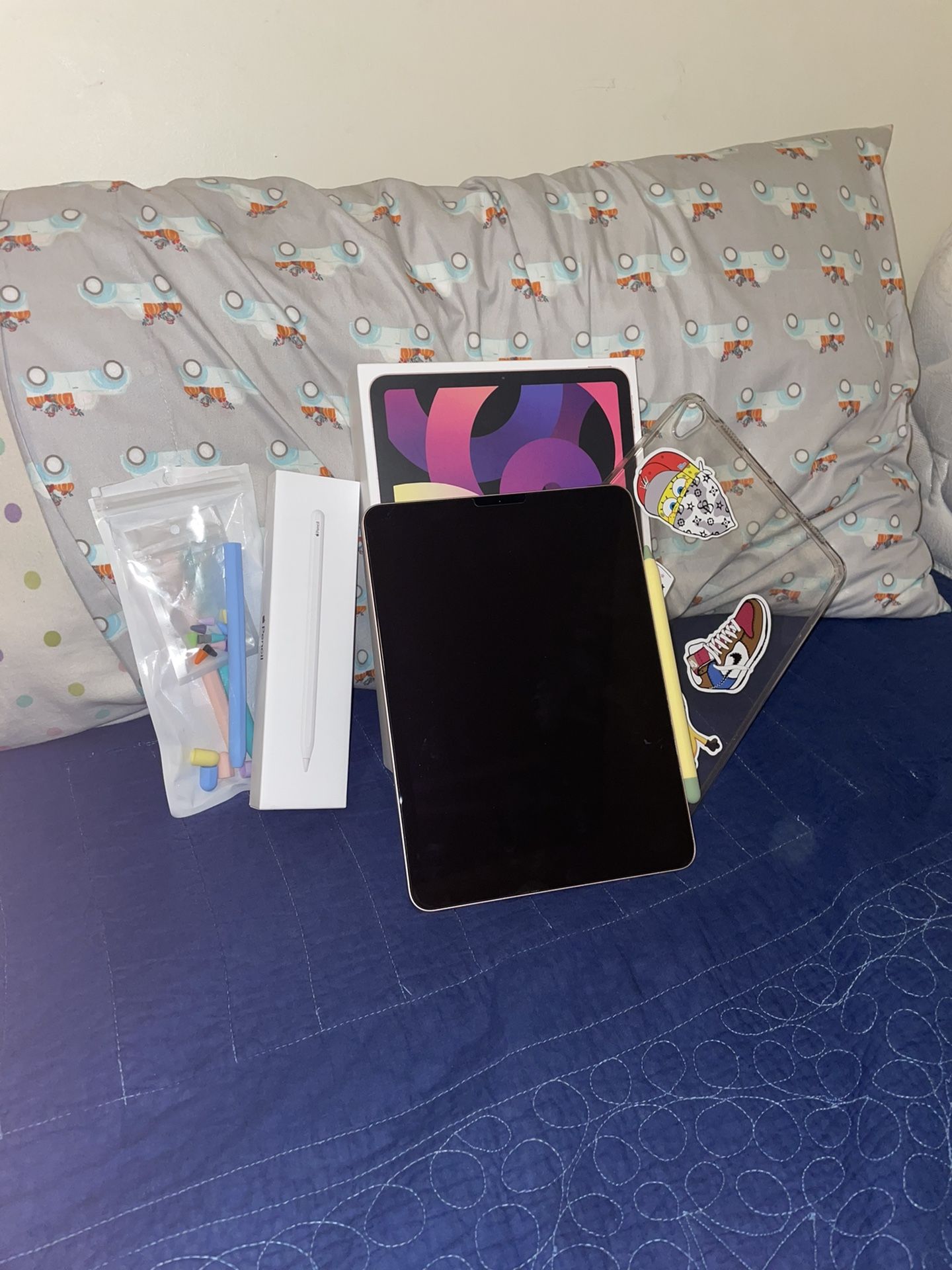 I Pad Air 4 Great Deal READ DESCRIPTION 