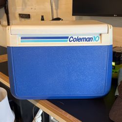 Coleman 10 - 1980 Vintage 