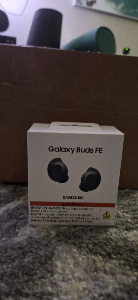 Samsung Galaxy Buds FE - NEW IN BOX