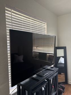 65’ Samsung flat screen