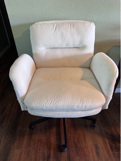 Brand New Bestier Criss Cross Chair with Flip-Up Armrests, Swivel Makeup Vanity Chair