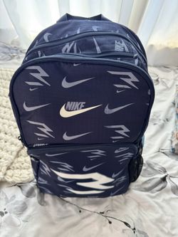 Nike Backpack Big New!!!!