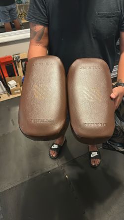 Thai Kick pads 