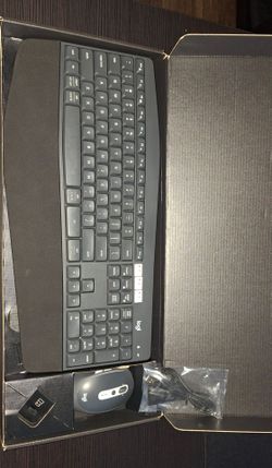 Logitech MK825 Performance Wireless Keyboard and Mouse Combo