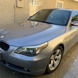 2004 BMW 530i