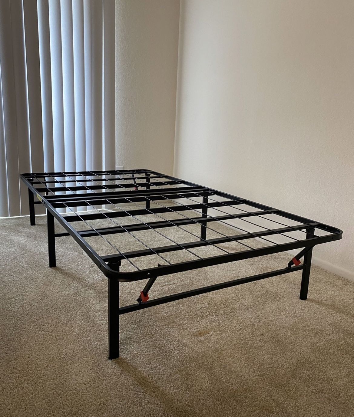 TWIN XL SIZE PALTFORM METAL BED FRAME FOLDABLE (LIKE NEW - VERY STURDY)