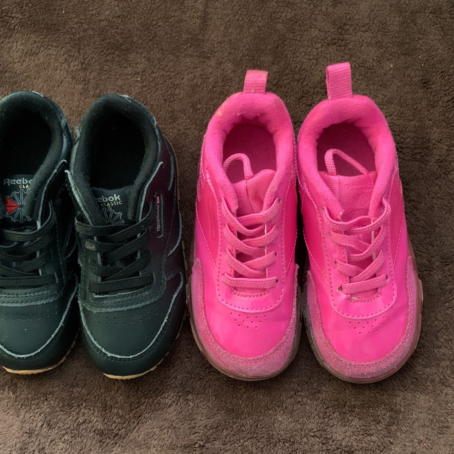 Size 8 Reebok Kids Sneakers