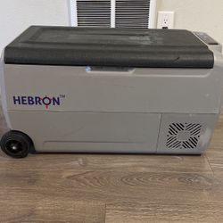 Hebron 33qt Portable Refrigerator/freezer