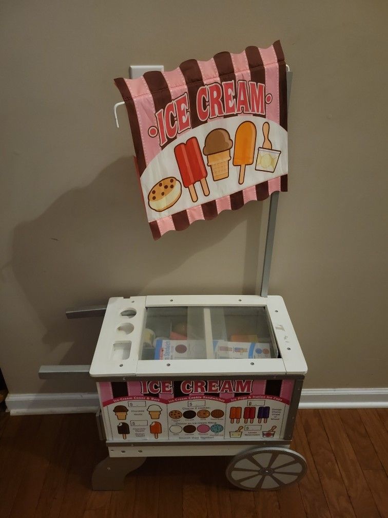 Melissa and Doug Ice-cream Cart
