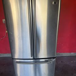 LG Stainless Steel French Door Refrigerator – Fair Condition