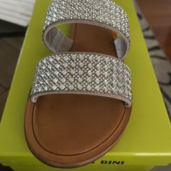 STOLA Gianni Bini Sandal Size 8. for Sale in Aurora CO OfferUp