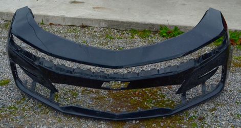 USED REF#U0327 || 2019-2022 CHEVROLET CAMARO SS || FRONT BUMPER COVER ONLY