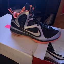 Lebron 9 Mango Used Super Clean 11.5